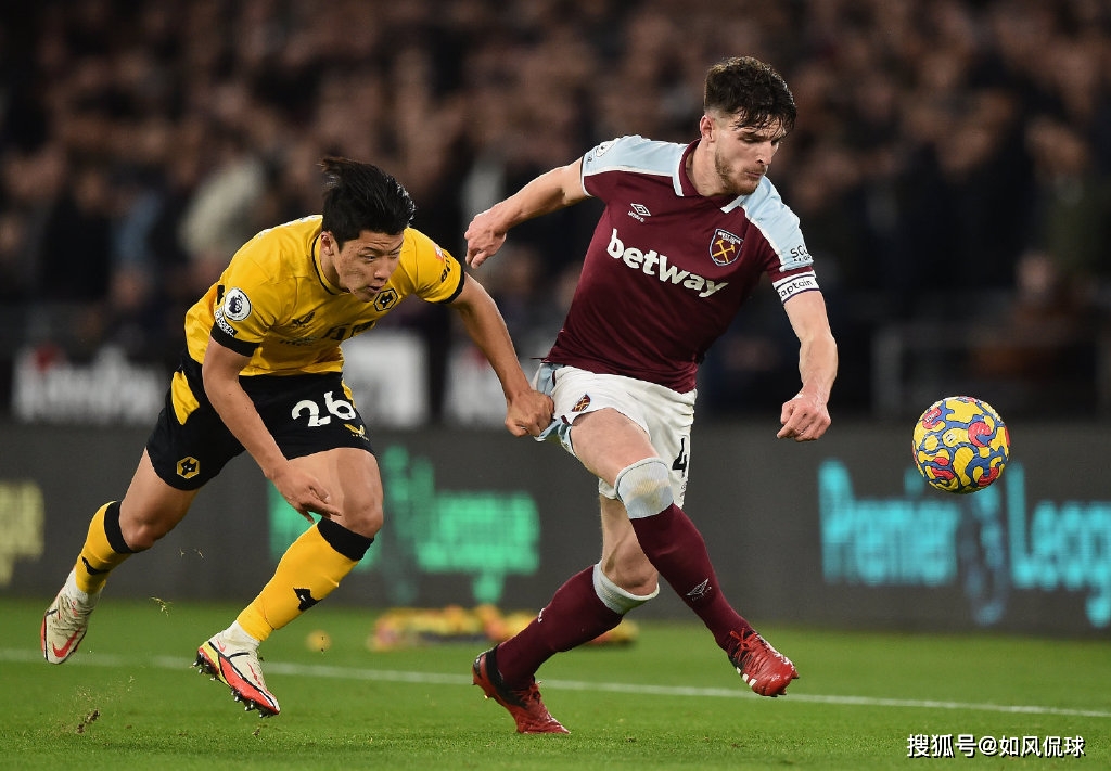 万博体育-洛杉矶快船迎英超关键赛，集结日内部沟通，媒体盛赞，医务组通报恢复 