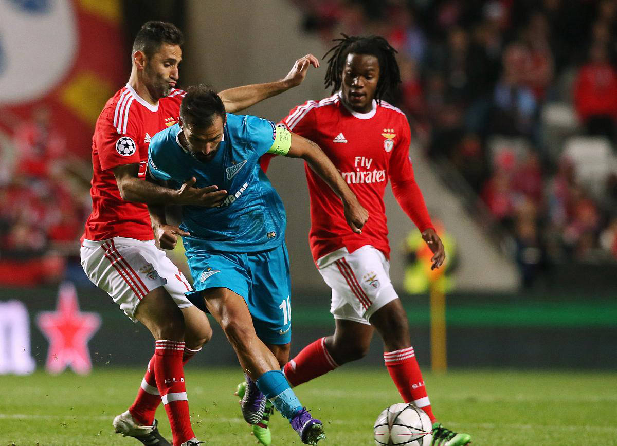 万博官网-赵睿冲撞裁判停赛5场罚10万